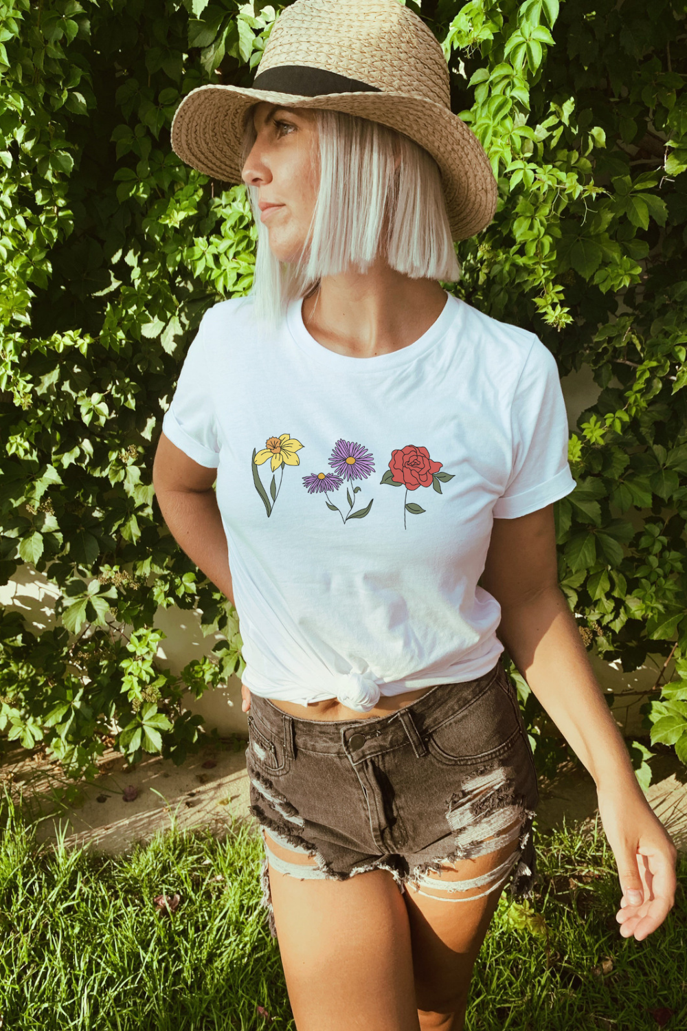 Birth Month Flower Bella T-Shirt